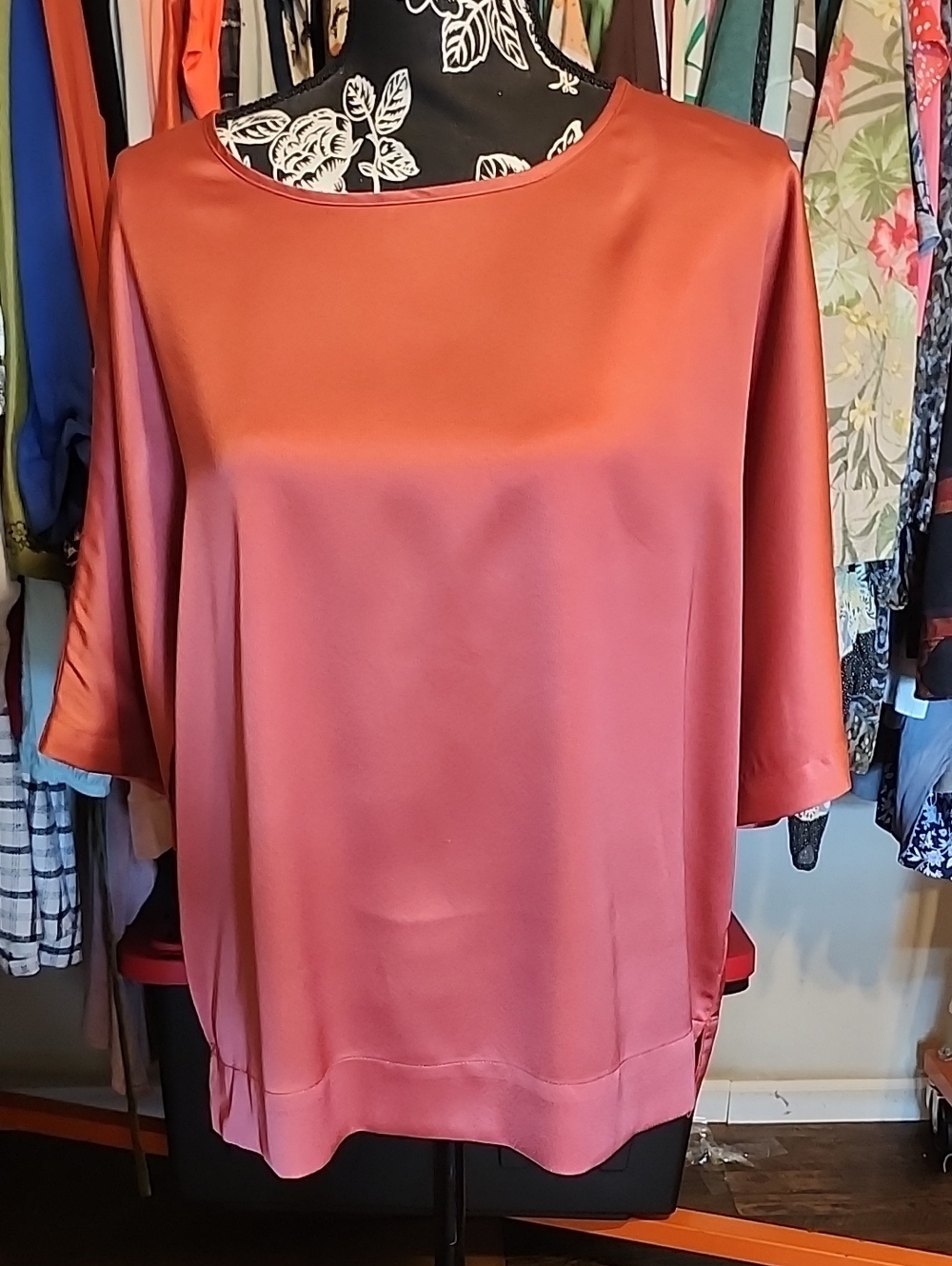 Chico's Satin Boxy Tunic in Coral